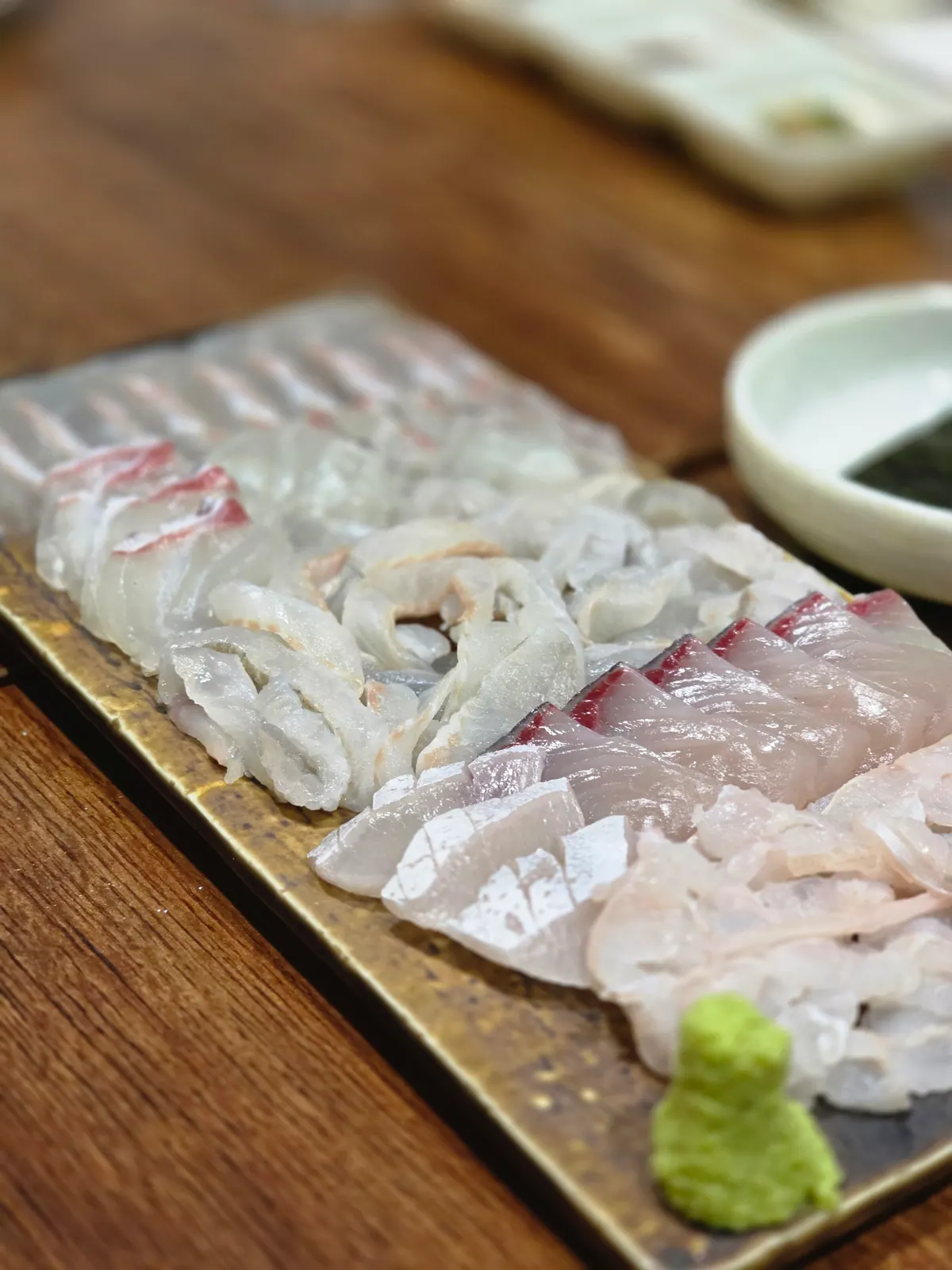 아나고, 도다리, 시마아지, 참돔, 광어로 이어진 제철 생선회 5종